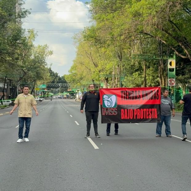 Bloqueo en calles de la Ciudad de México.